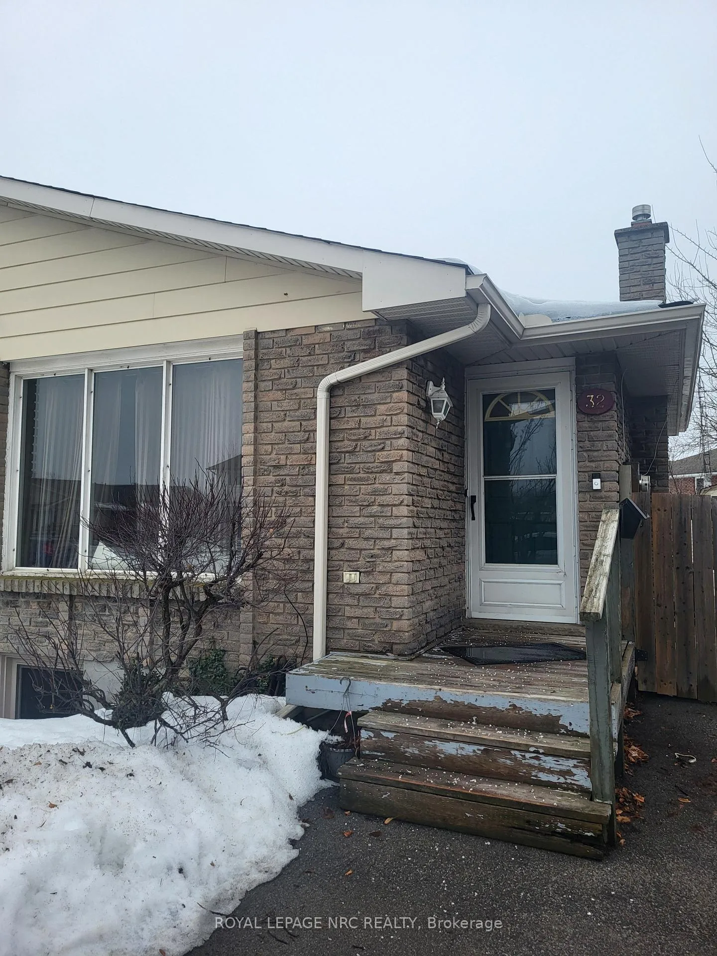 Photo 1 of Unit Lower, 32 Mcdougall Drive, Thorold, Confederation Heights — HOMEH