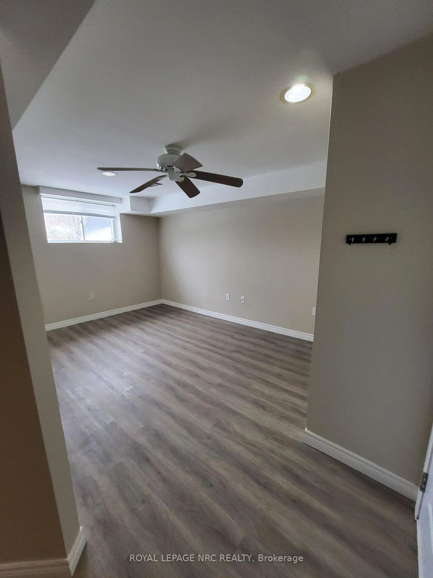 Photo 5 of Unit Lower, 32 Mcdougall Drive, Thorold, Confederation Heights — HOMEH