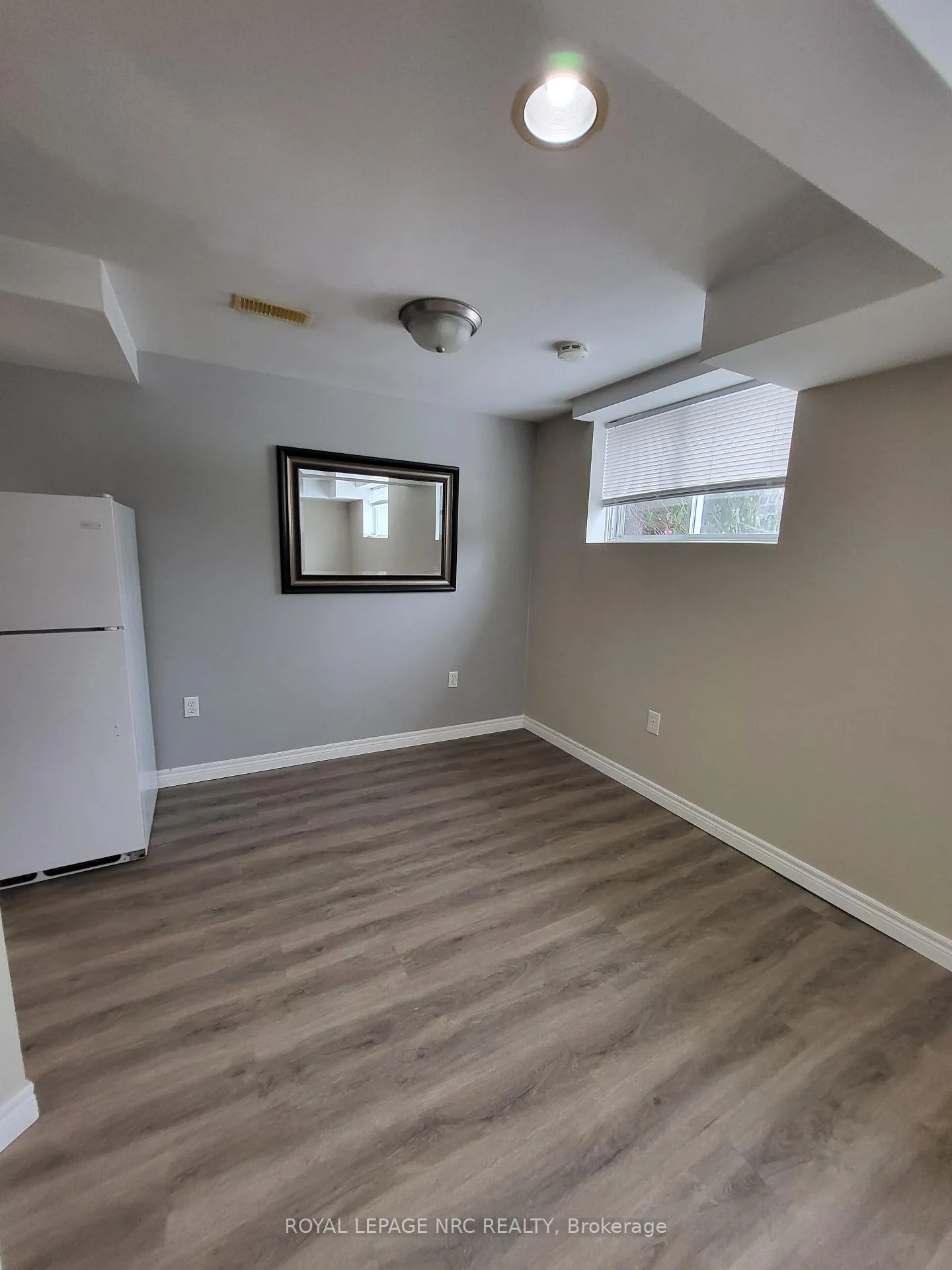 Photo 7 of Unit Lower, 32 Mcdougall Drive, Thorold, Confederation Heights — HOMEH