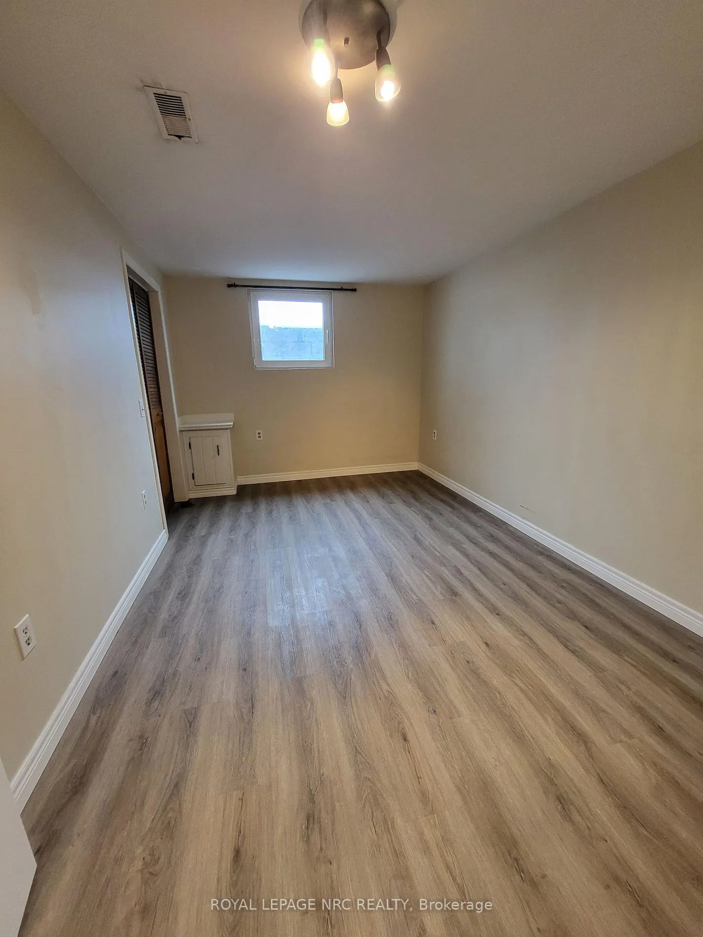 Photo 8 of Unit Lower, 32 Mcdougall Drive, Thorold, Confederation Heights — HOMEH
