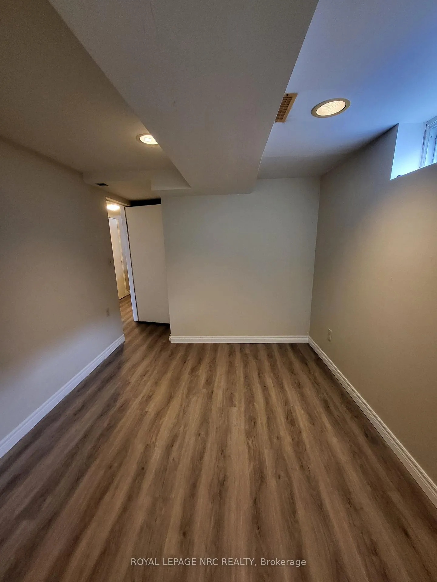Photo 10 of Unit Lower, 32 Mcdougall Drive, Thorold, Confederation Heights — HOMEH