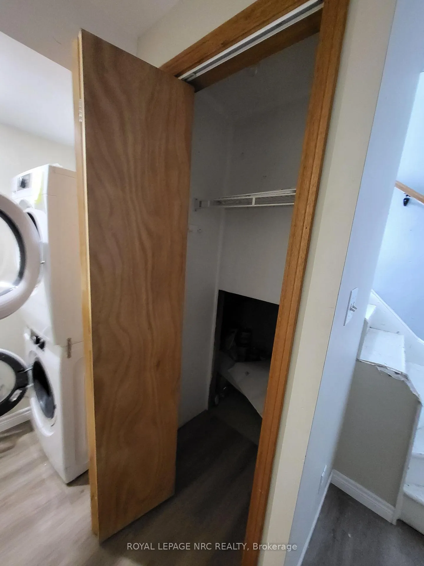 Photo 15 of Unit Lower, 32 Mcdougall Drive, Thorold, Confederation Heights — HOMEH