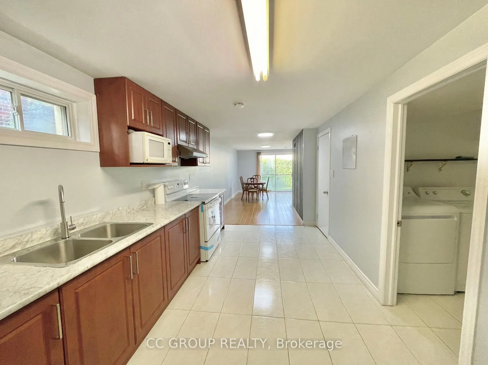 Photo 2 of Unit Lower, 220 Annes Street, Whitby, Lynde Creek — HOMEH