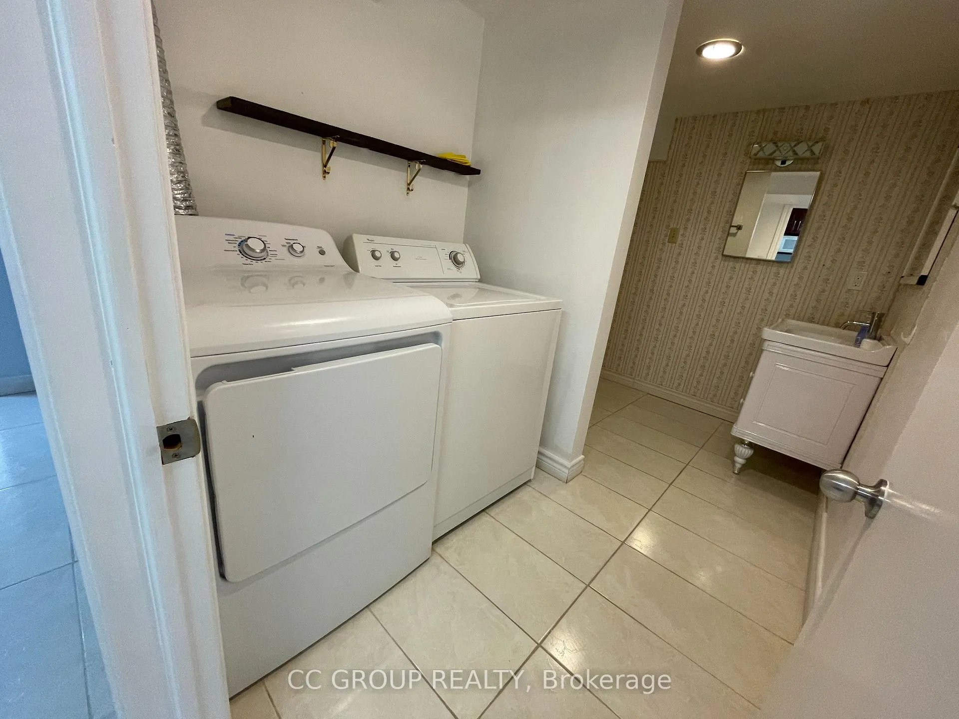 Photo 12 of Unit Lower, 220 Annes Street, Whitby, Lynde Creek — HOMEH