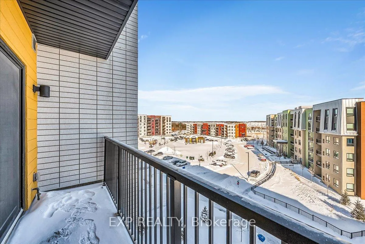 Photo 24 of Unit 409, 8 Culinary Lane, Barrie, Rural Barrie Southeast — HOMEH
