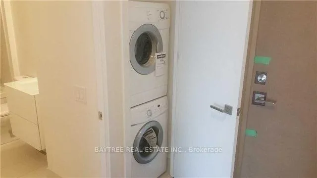 Photo 5 of Unit 425, 111 St Clair Avenue W, Toronto, Yonge-St. Clair — HOMEH