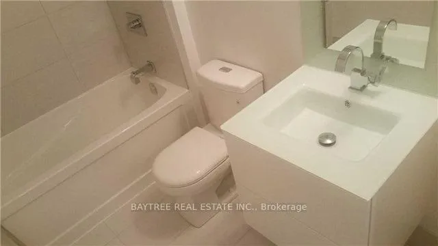 Photo 6 of Unit 425, 111 St Clair Avenue W, Toronto, Yonge-St. Clair — HOMEH