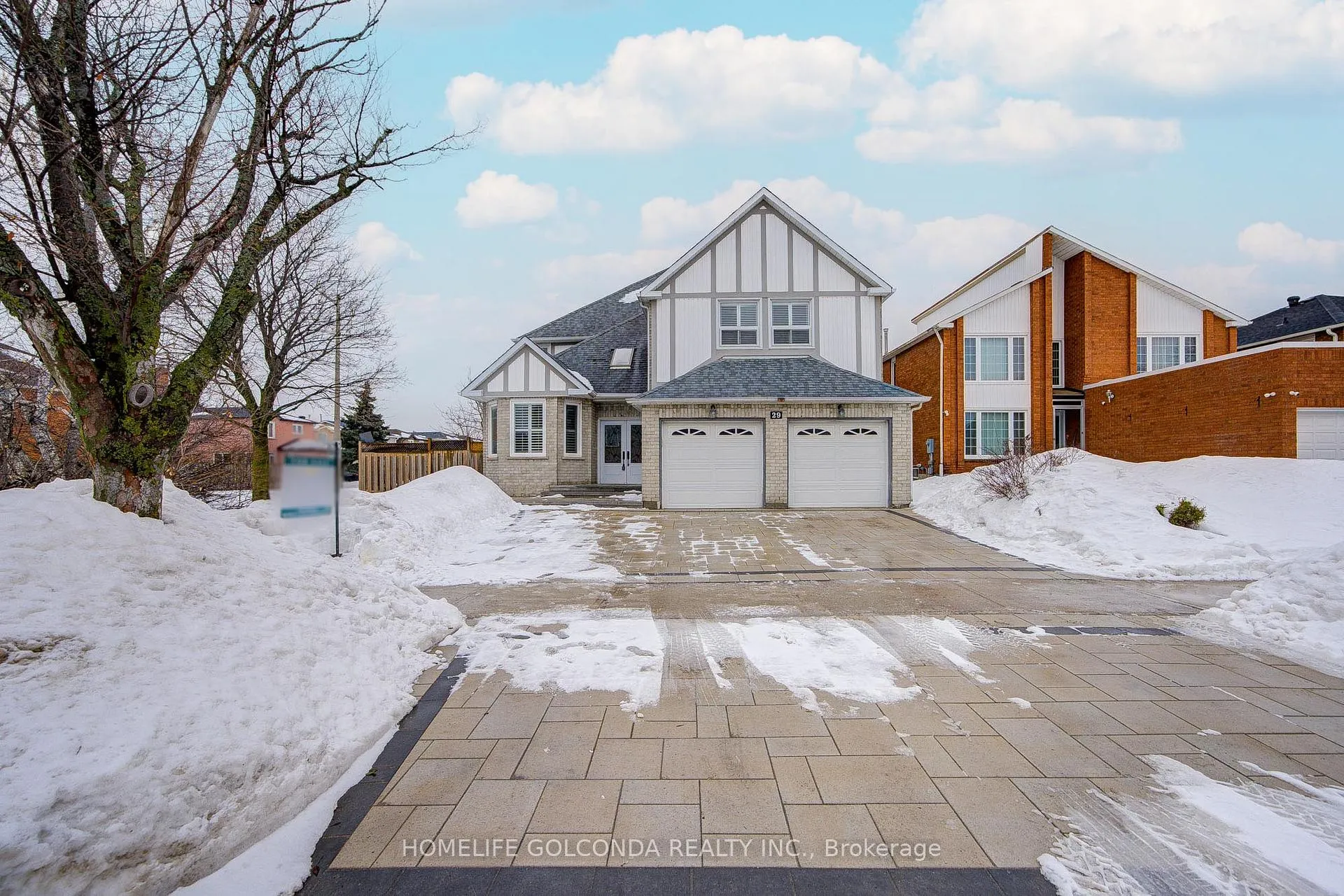 Front of 29 Randall Avenue