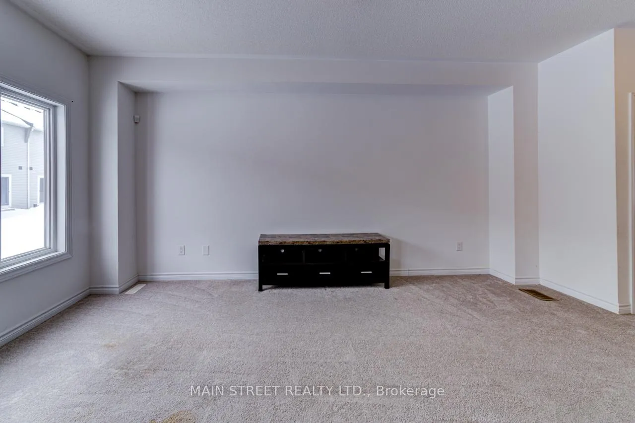Photo 8 of 31 Mackenzie Street, Southgate — HOMEH