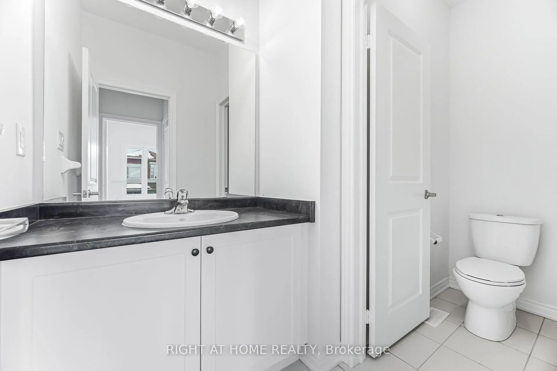 Photo 28 of 77 Singhampton Road, Vaughan, Kleinburg — HOMEH