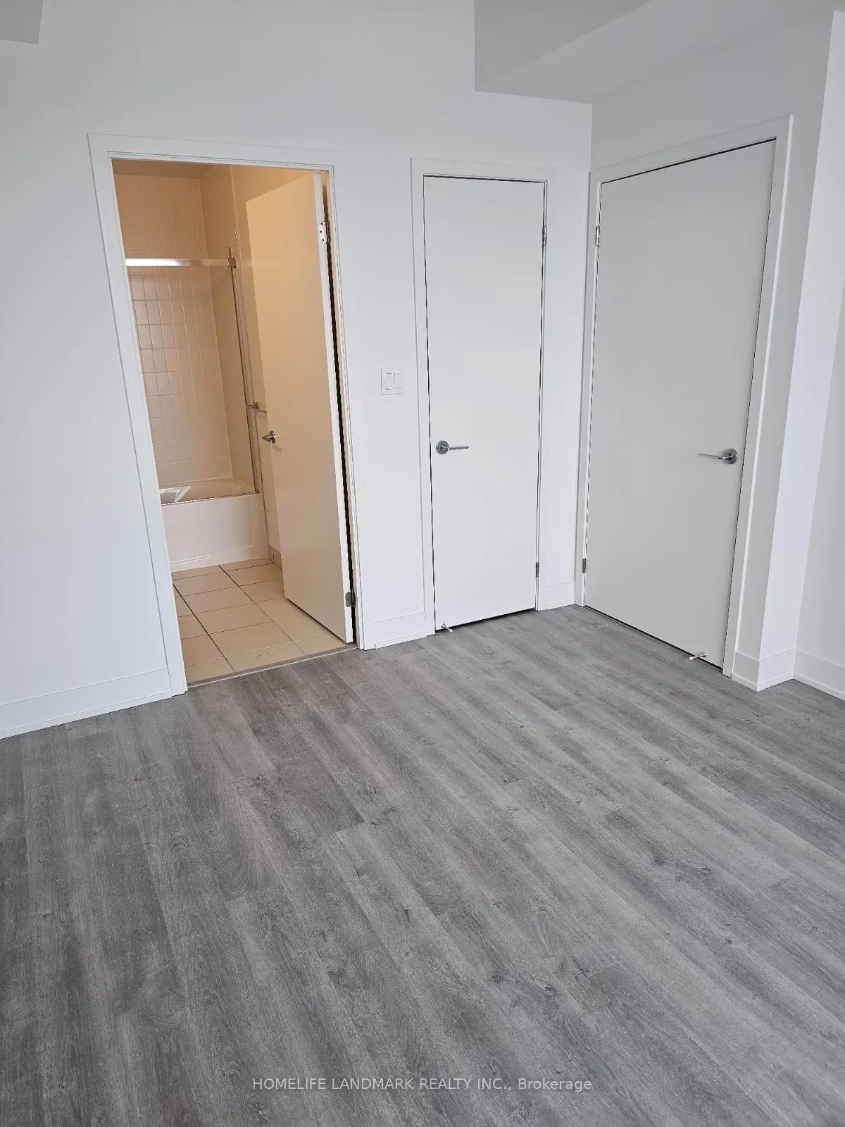 Photo 8 of Unit 1006, 38 Andre De Grasse Street, Markham, Unionville — HOMEH