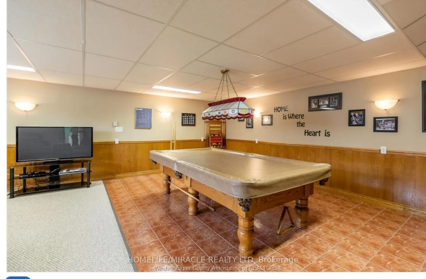 Photo 14 of 655 Alpenrose Court, Windsor — HOMEH