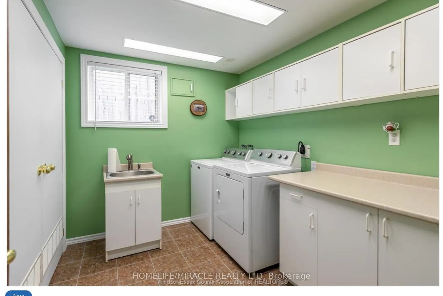 Photo 15 of 655 Alpenrose Court, Windsor — HOMEH