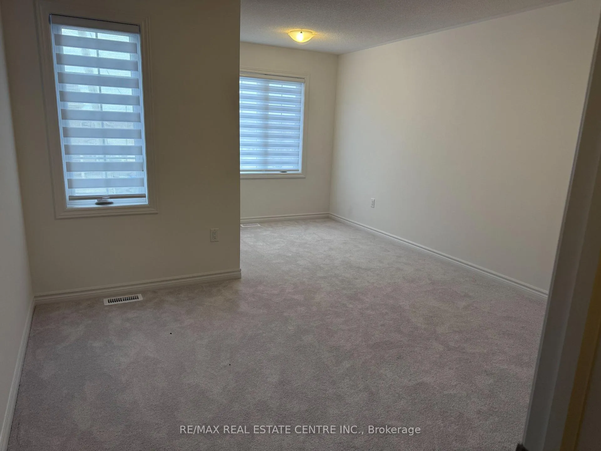 Photo 22 of 396 Vandusen Avenue, Southgate — HOMEH