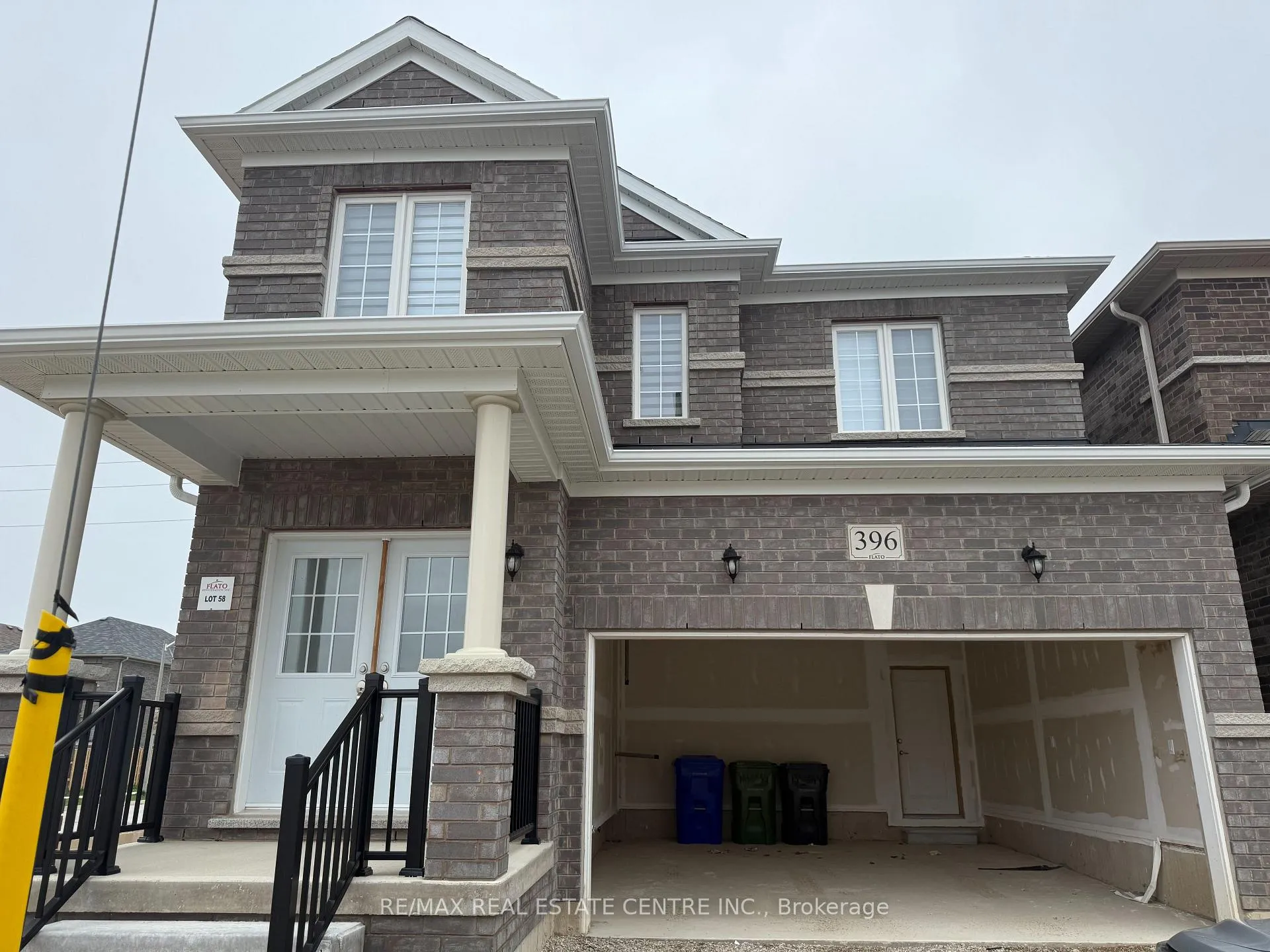 Photo 27 of 396 Vandusen Avenue, Southgate — HOMEH