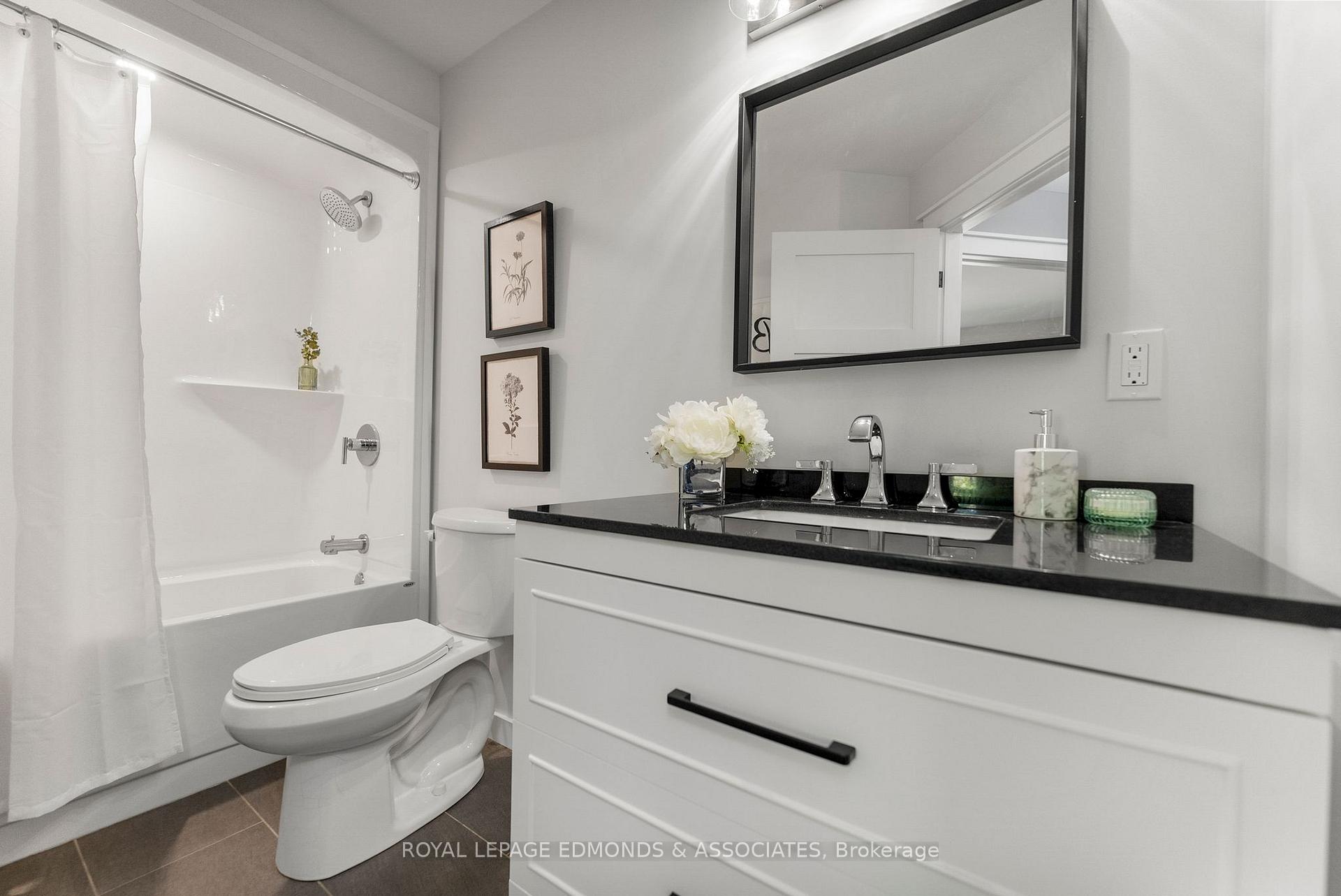 Photo 25 of 166 Deerfield Drive, McNab/Braeside, Mcnab/Braeside Twps — HOMEH