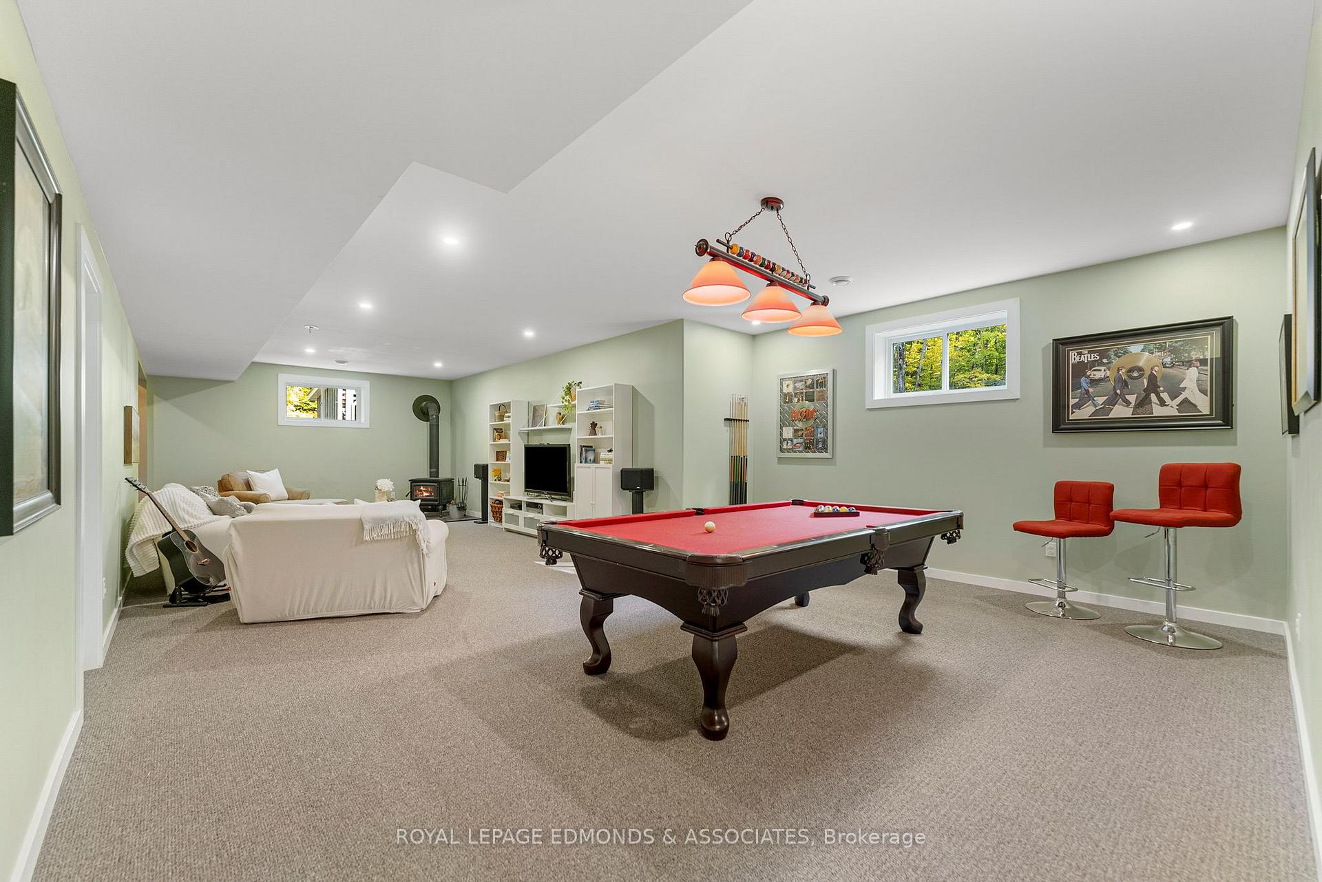 Photo 30 of 166 Deerfield Drive, McNab/Braeside, Mcnab/Braeside Twps — HOMEH