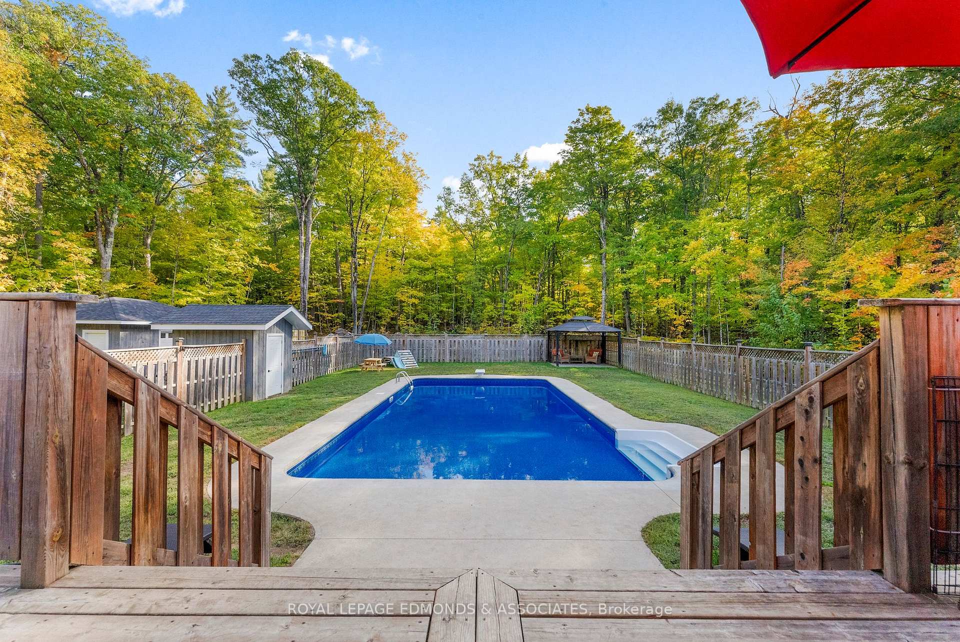 Photo 38 of 166 Deerfield Drive, McNab/Braeside, Mcnab/Braeside Twps — HOMEH