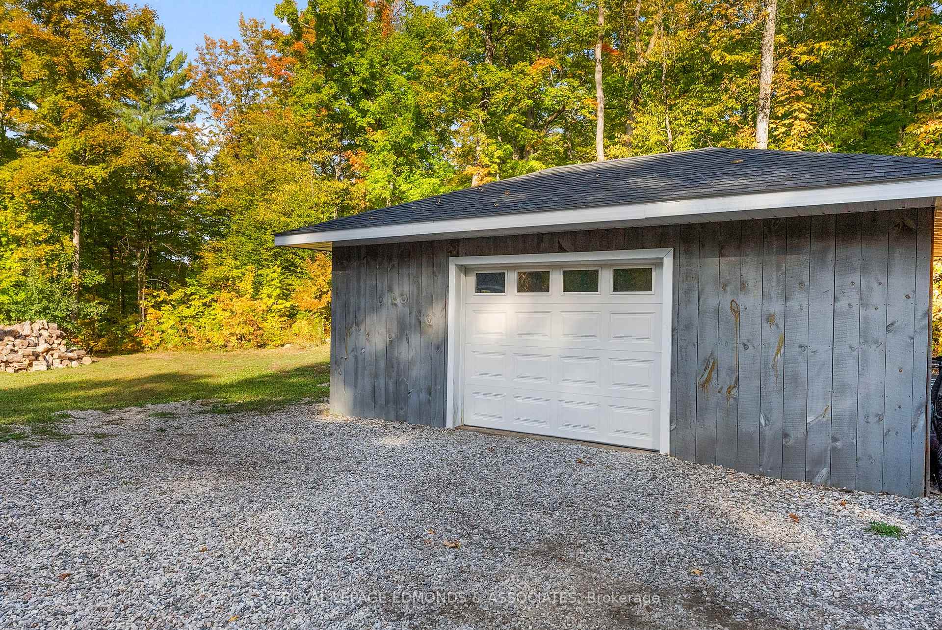 Photo 41 of 166 Deerfield Drive, McNab/Braeside, Mcnab/Braeside Twps — HOMEH