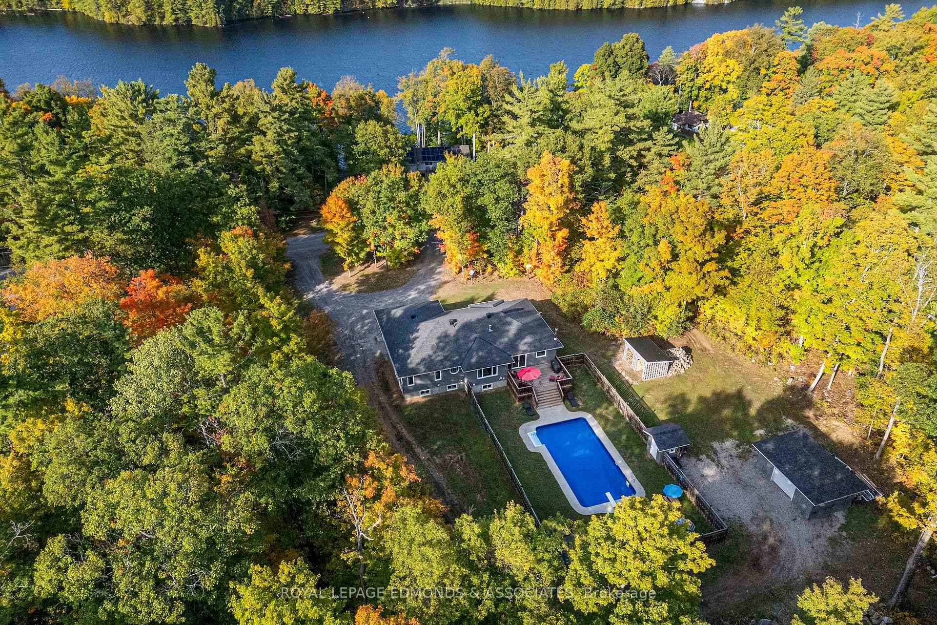 Photo 48 of 166 Deerfield Drive, McNab/Braeside, Mcnab/Braeside Twps — HOMEH