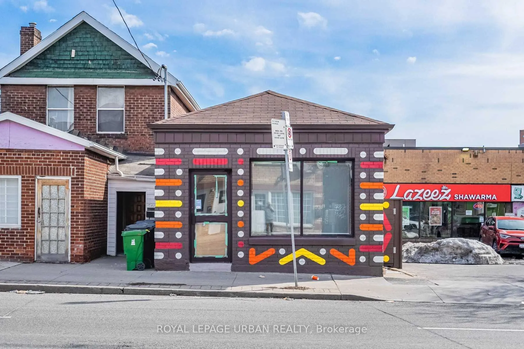 Photo 2 of 571 Rogers Road, Toronto, Keelesdale-Eglinton West — HOMEH