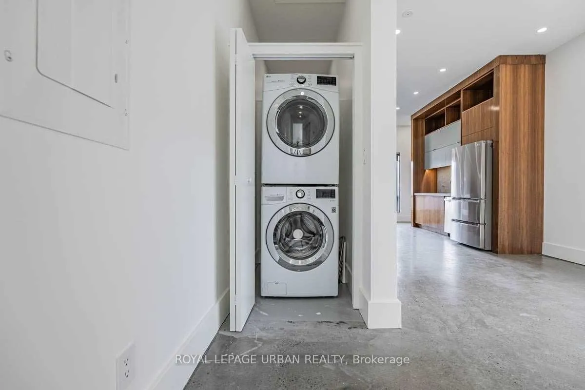 Photo 17 of 571 Rogers Road, Toronto, Keelesdale-Eglinton West — HOMEH