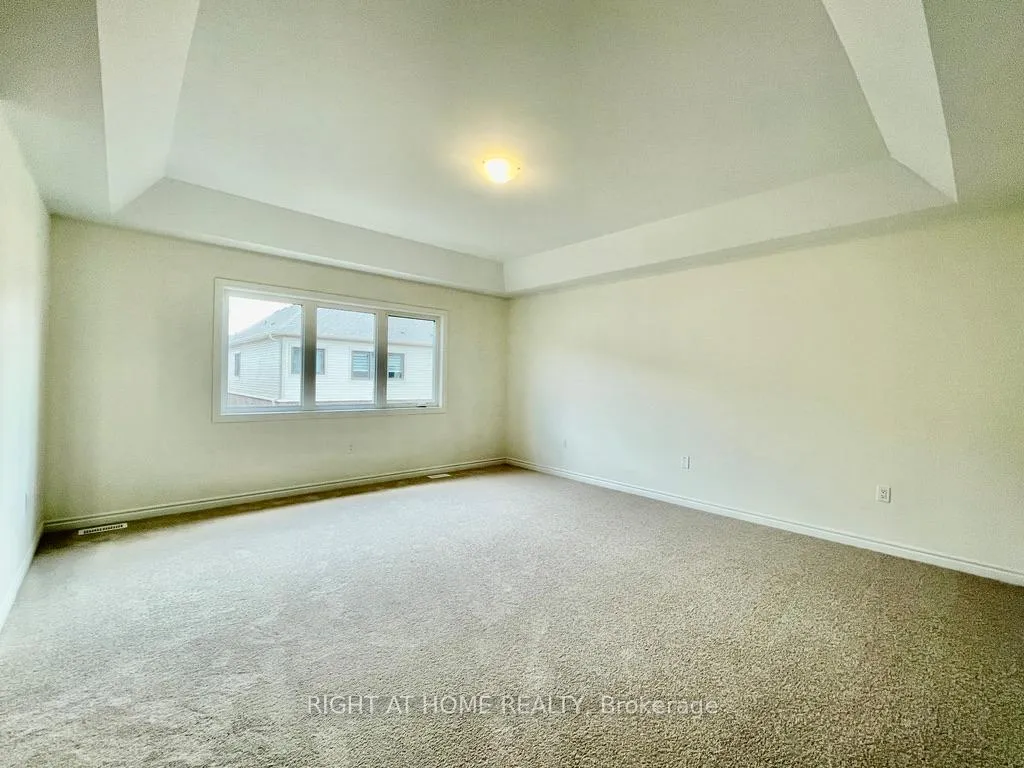 Photo 12 of 62 Gemini Drive, Barrie, Rural Barrie Southeast — HOMEH