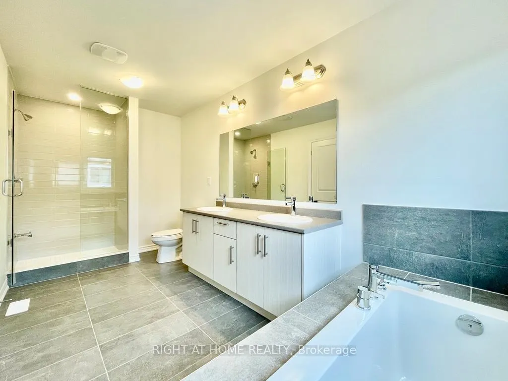 Photo 13 of 62 Gemini Drive, Barrie, Rural Barrie Southeast — HOMEH