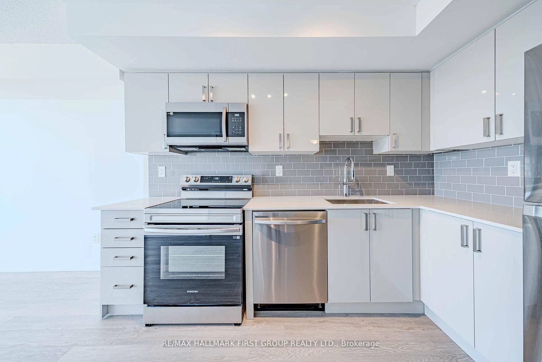 Photo 16 of Unit 1903, 1435 Celebration Drive, Pickering, Bay Ridges — HOMEH