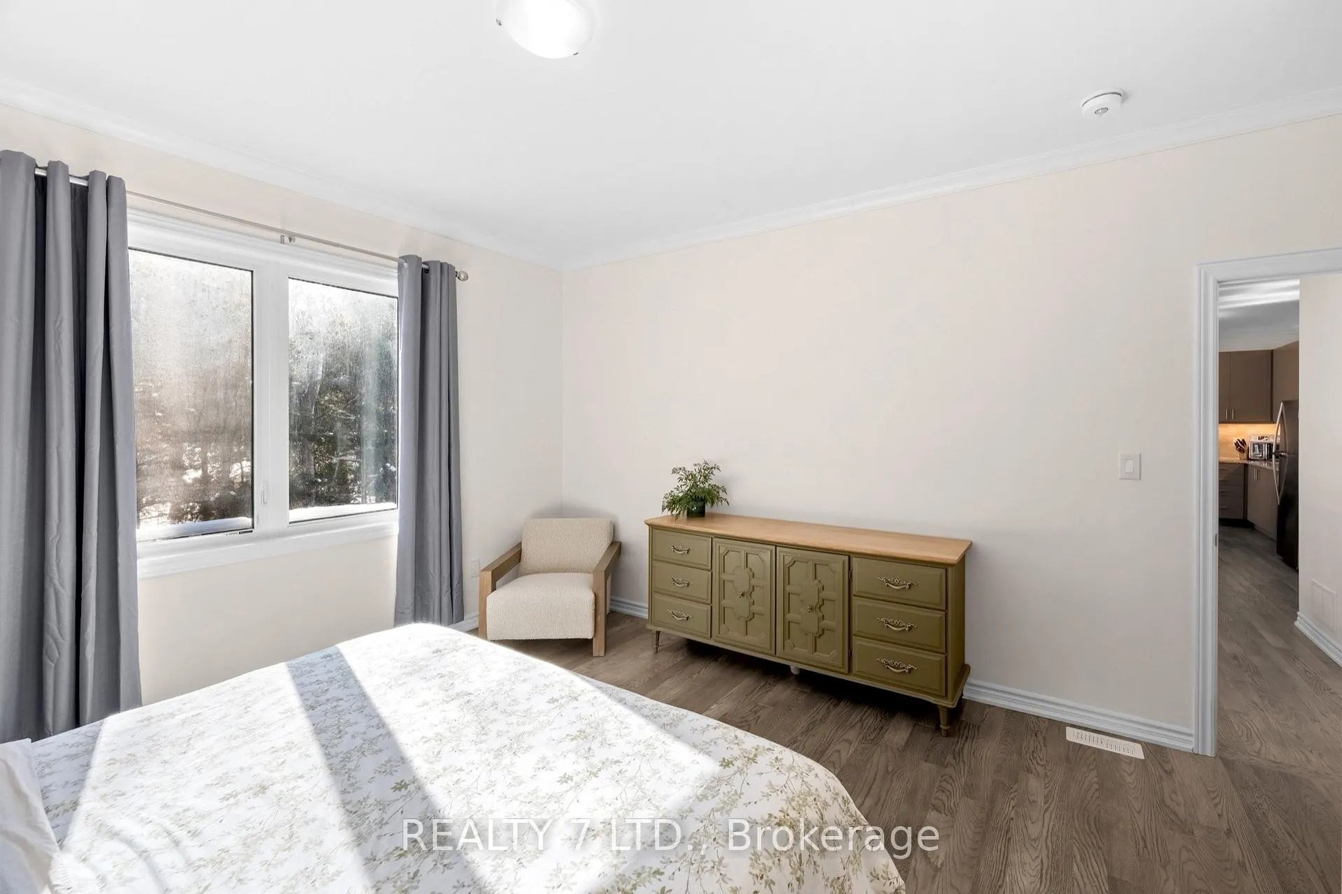 Photo 24 of 31 Hillcroft Way, Kawartha Lakes, Bobcaygeon — HOMEH