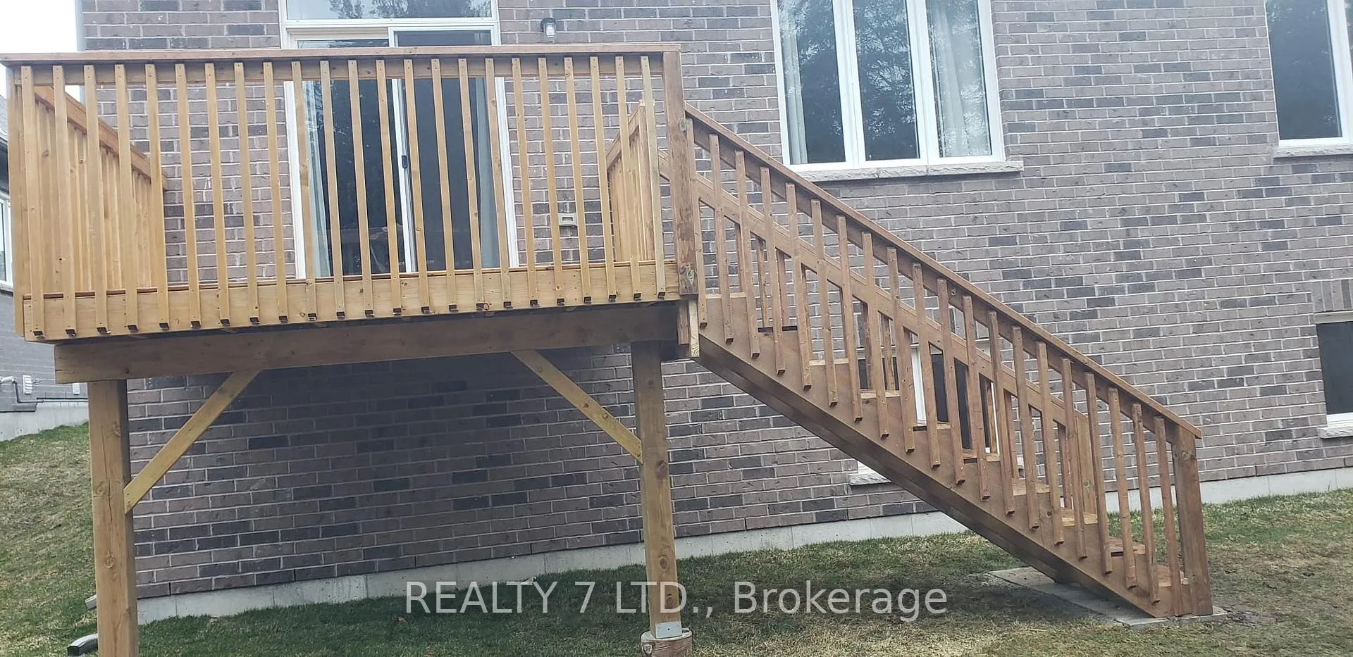 Photo 39 of 31 Hillcroft Way, Kawartha Lakes, Bobcaygeon — HOMEH
