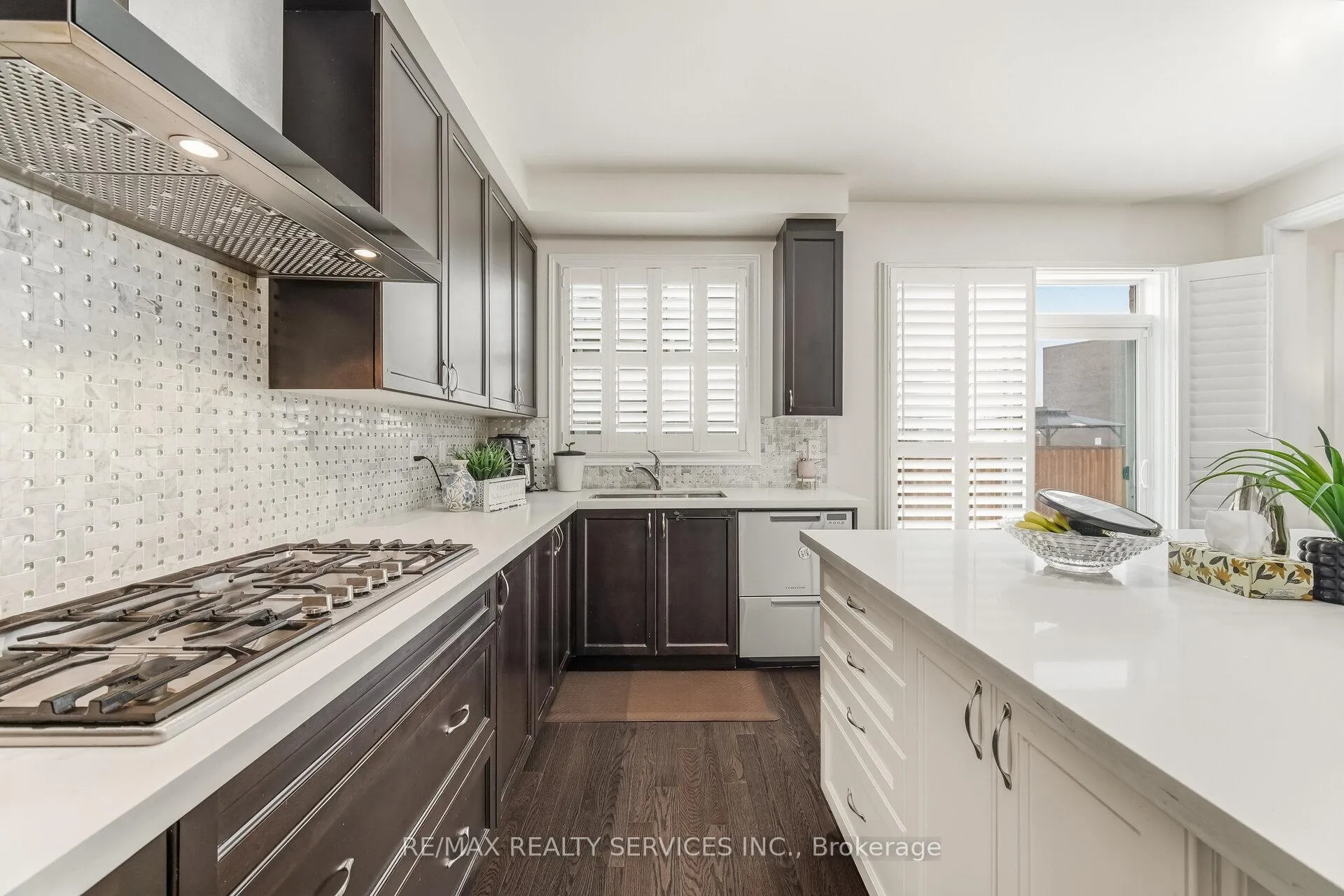 Photo 10 of 50 Royal Fern Crescent, Caledon, Rural Caledon — HOMEH