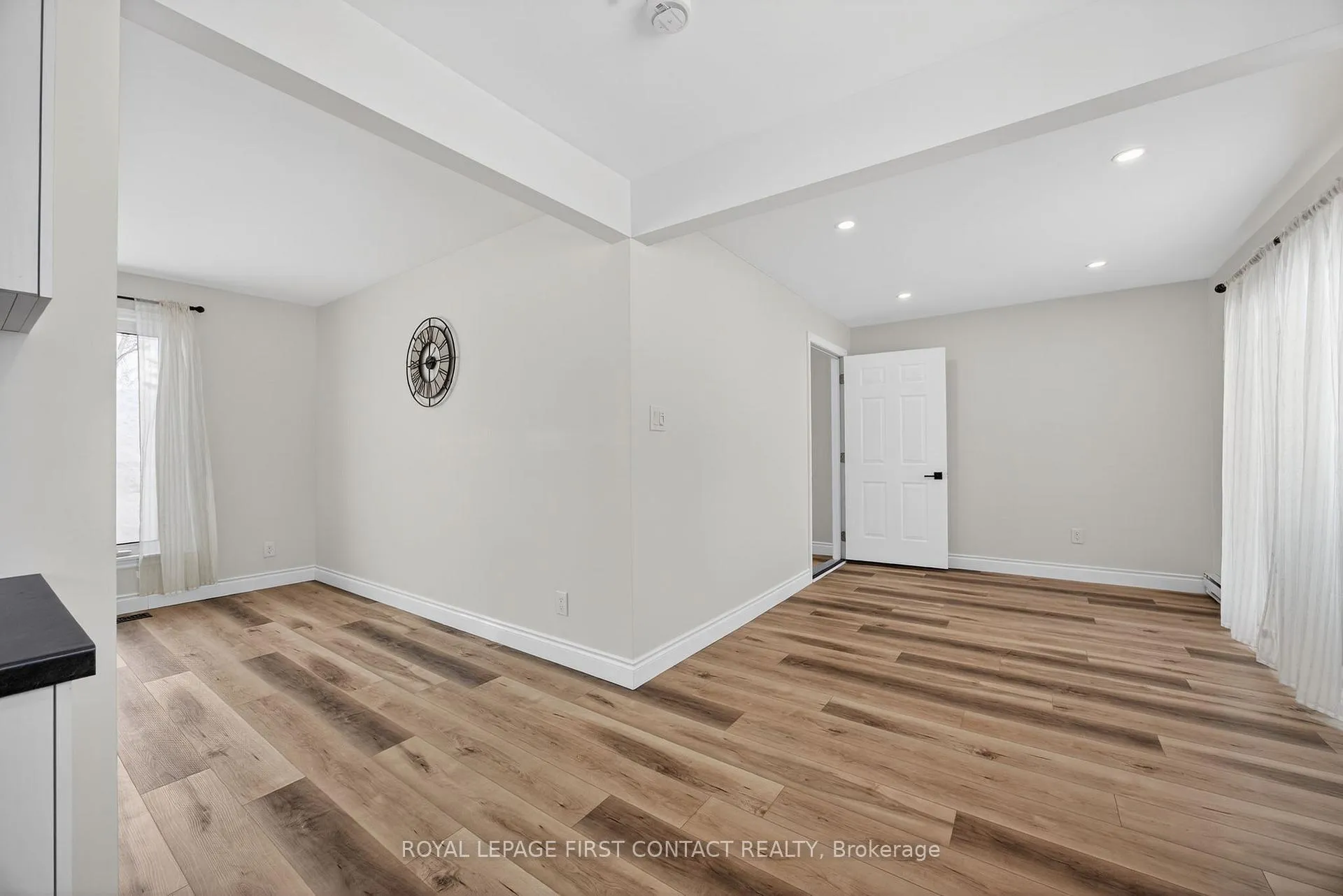 Photo 18 of 4 Wallis Street, Oro-Medonte, Warminister — HOMEH