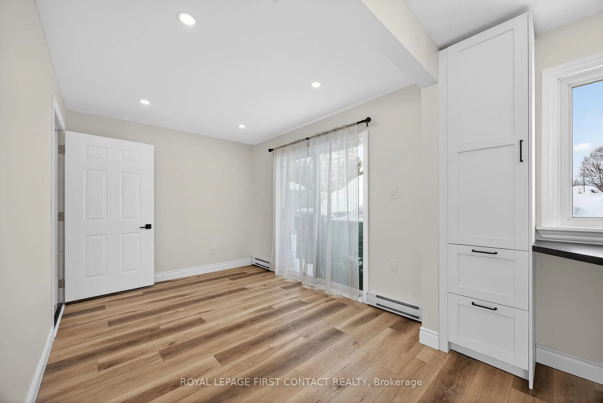 Photo 19 of 4 Wallis Street, Oro-Medonte, Warminister — HOMEH