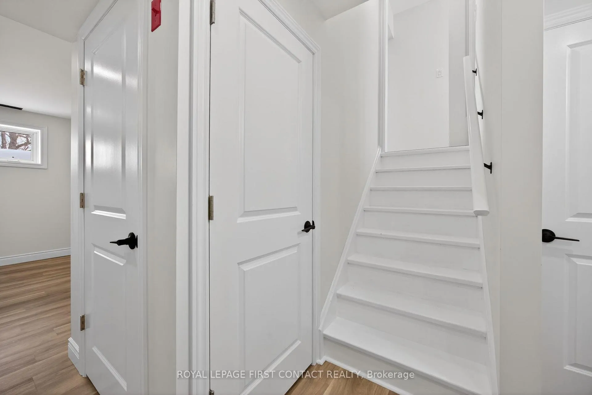 Photo 29 of 4 Wallis Street, Oro-Medonte, Warminister — HOMEH