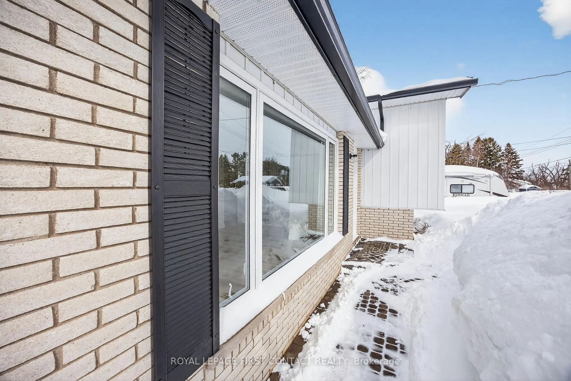 Photo 34 of 4 Wallis Street, Oro-Medonte, Warminister — HOMEH