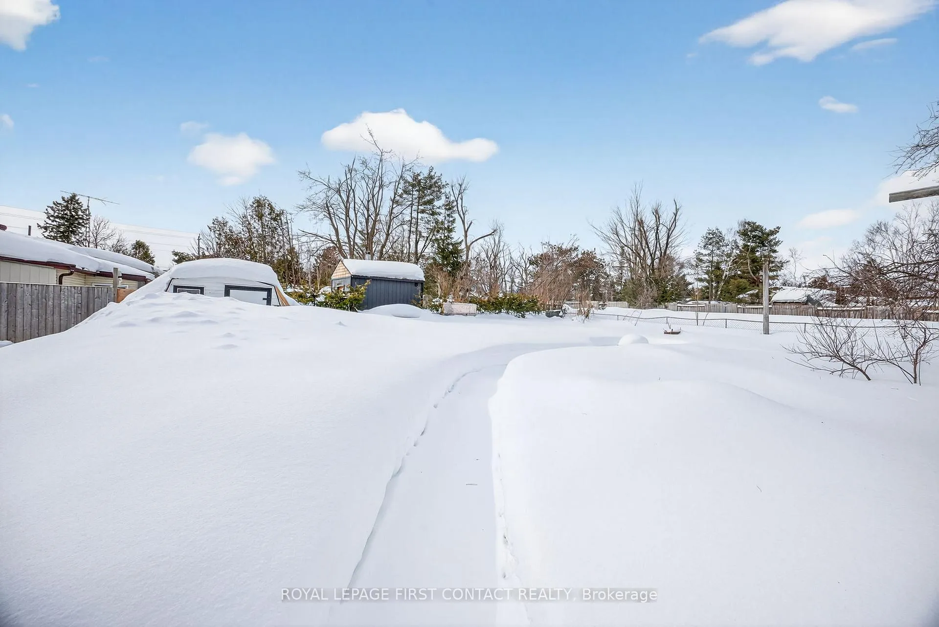 Photo 36 of 4 Wallis Street, Oro-Medonte, Warminister — HOMEH
