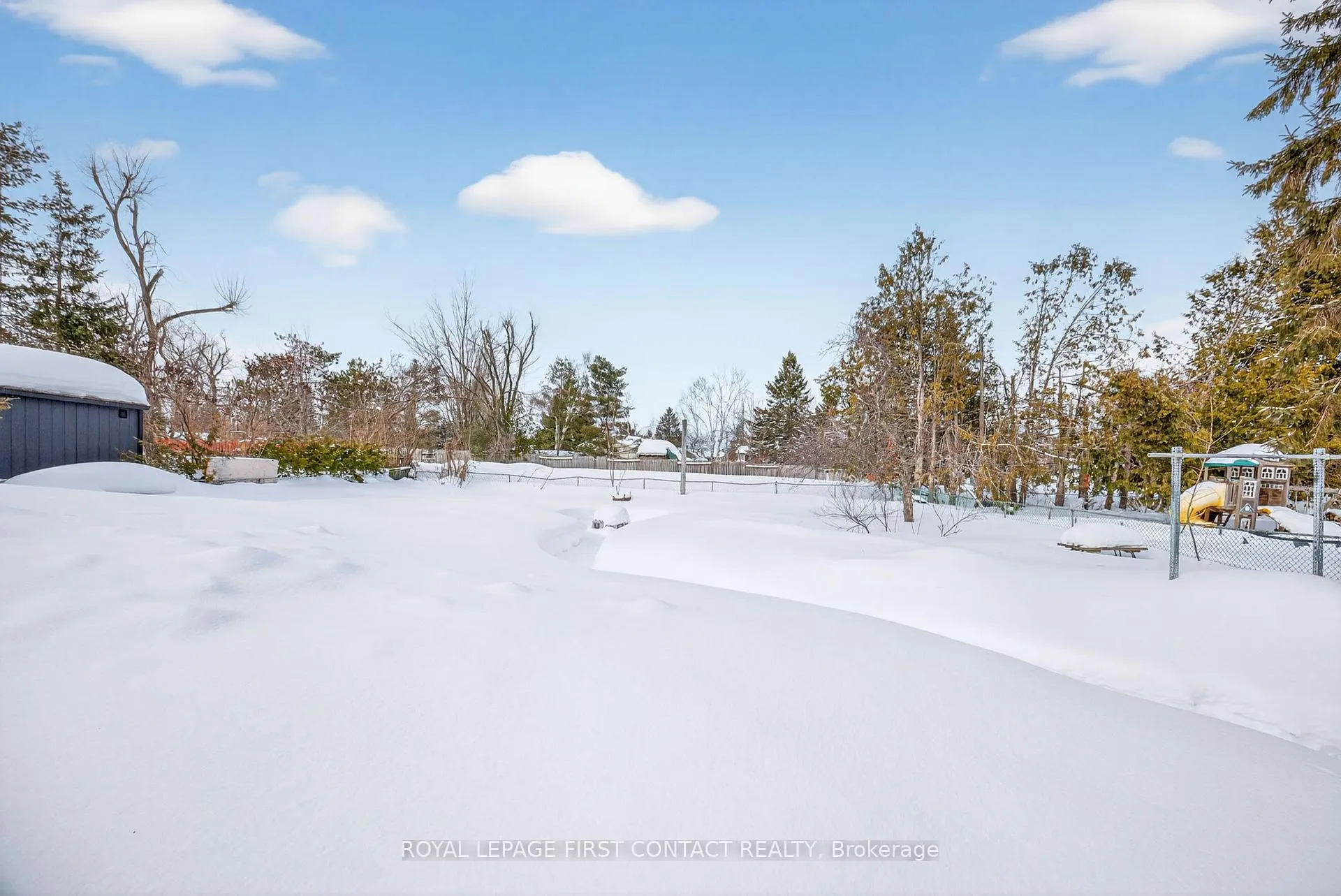 Photo 37 of 4 Wallis Street, Oro-Medonte, Warminister — HOMEH