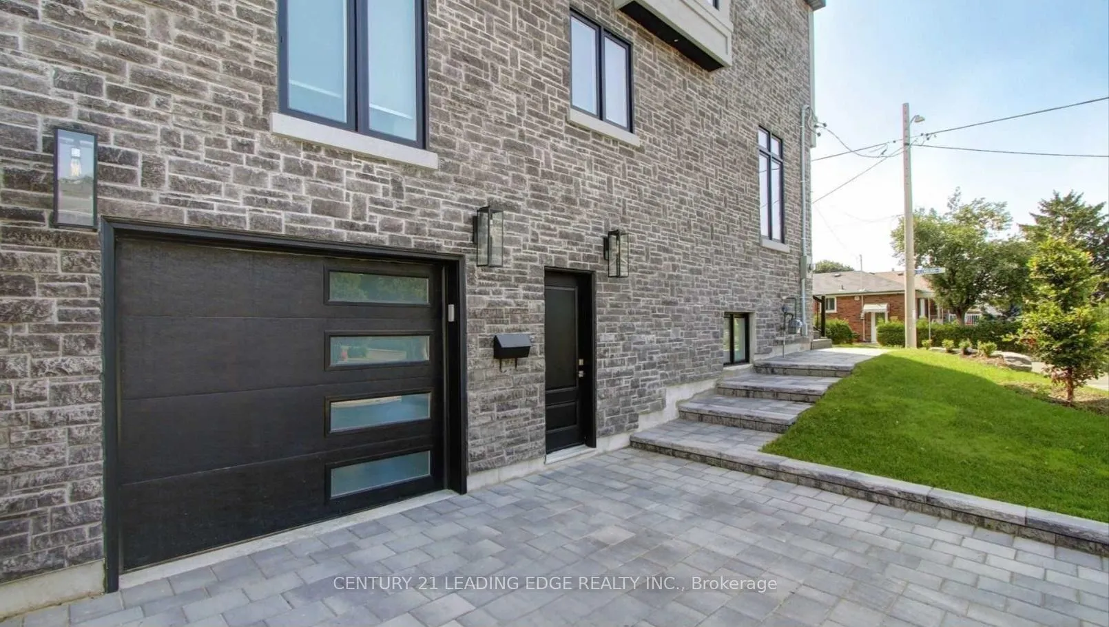 Photo 5 of 43 Glenburn Avenue, Toronto, O'Connor-Parkview — HOMEH