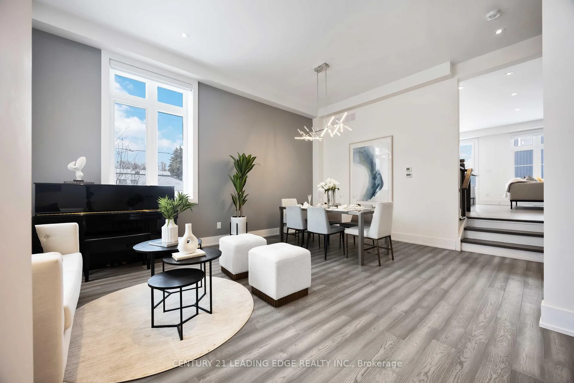 Photo 9 of 43 Glenburn Avenue, Toronto, O'Connor-Parkview — HOMEH