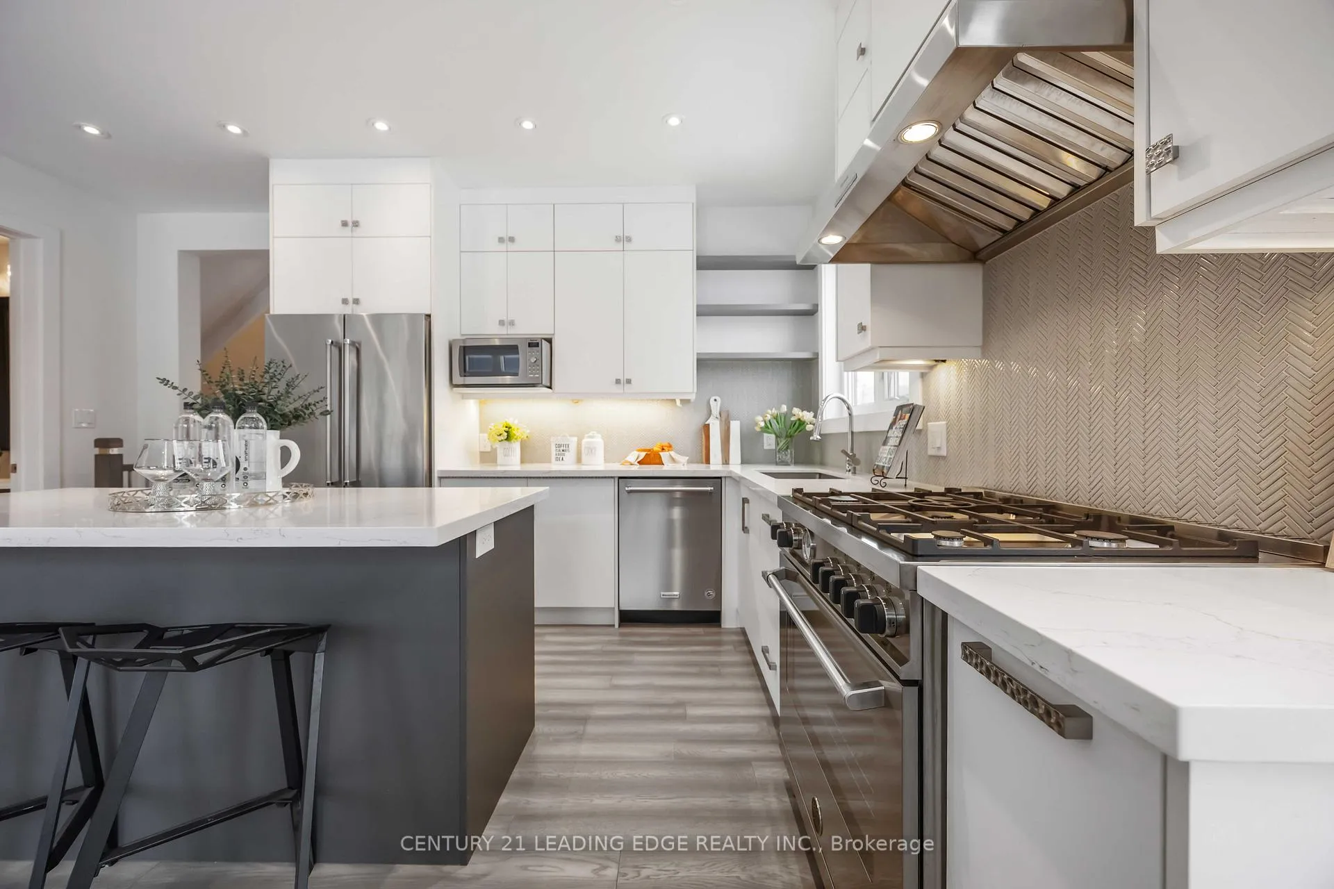 Photo 19 of 43 Glenburn Avenue, Toronto, O'Connor-Parkview — HOMEH