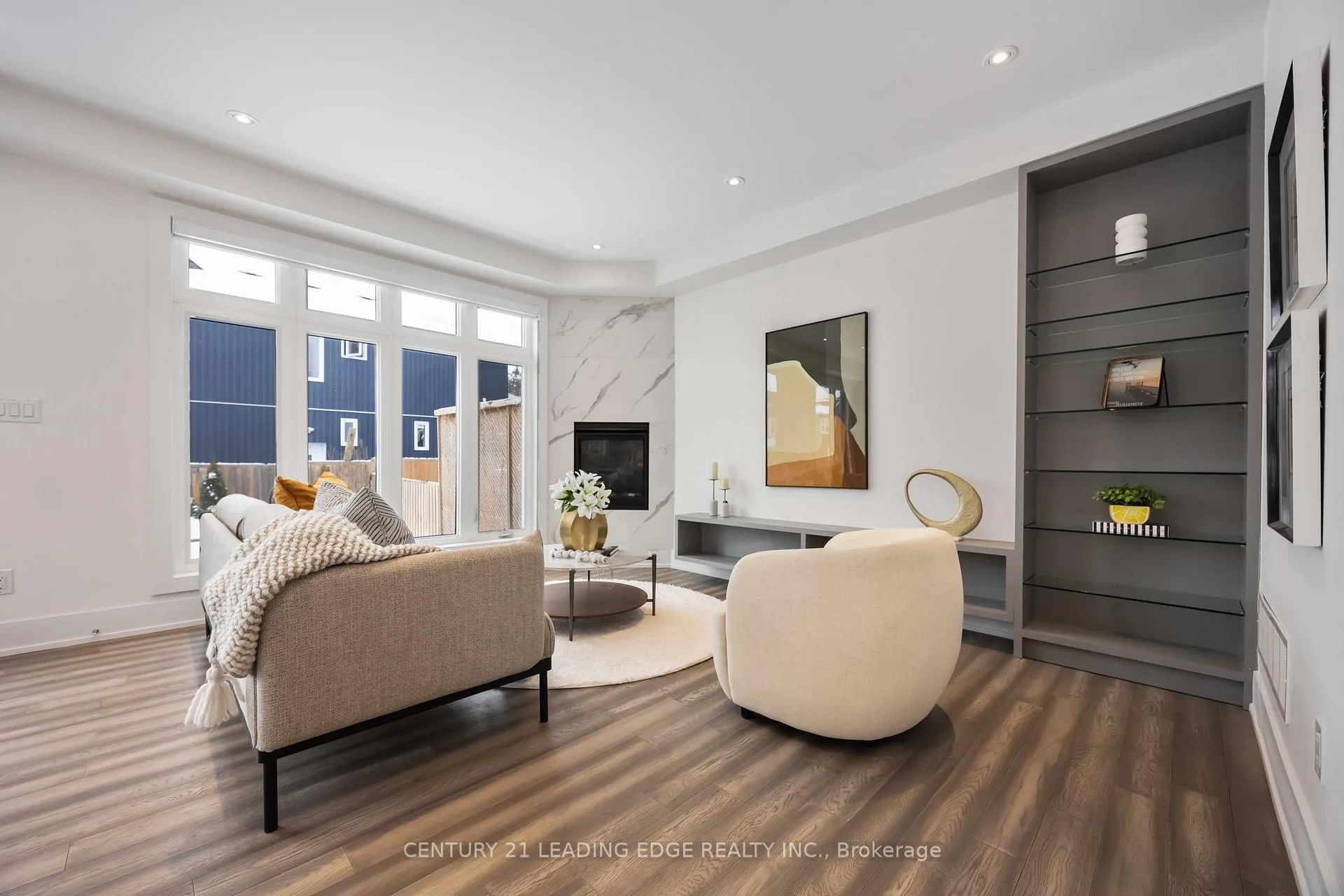Photo 23 of 43 Glenburn Avenue, Toronto, O'Connor-Parkview — HOMEH