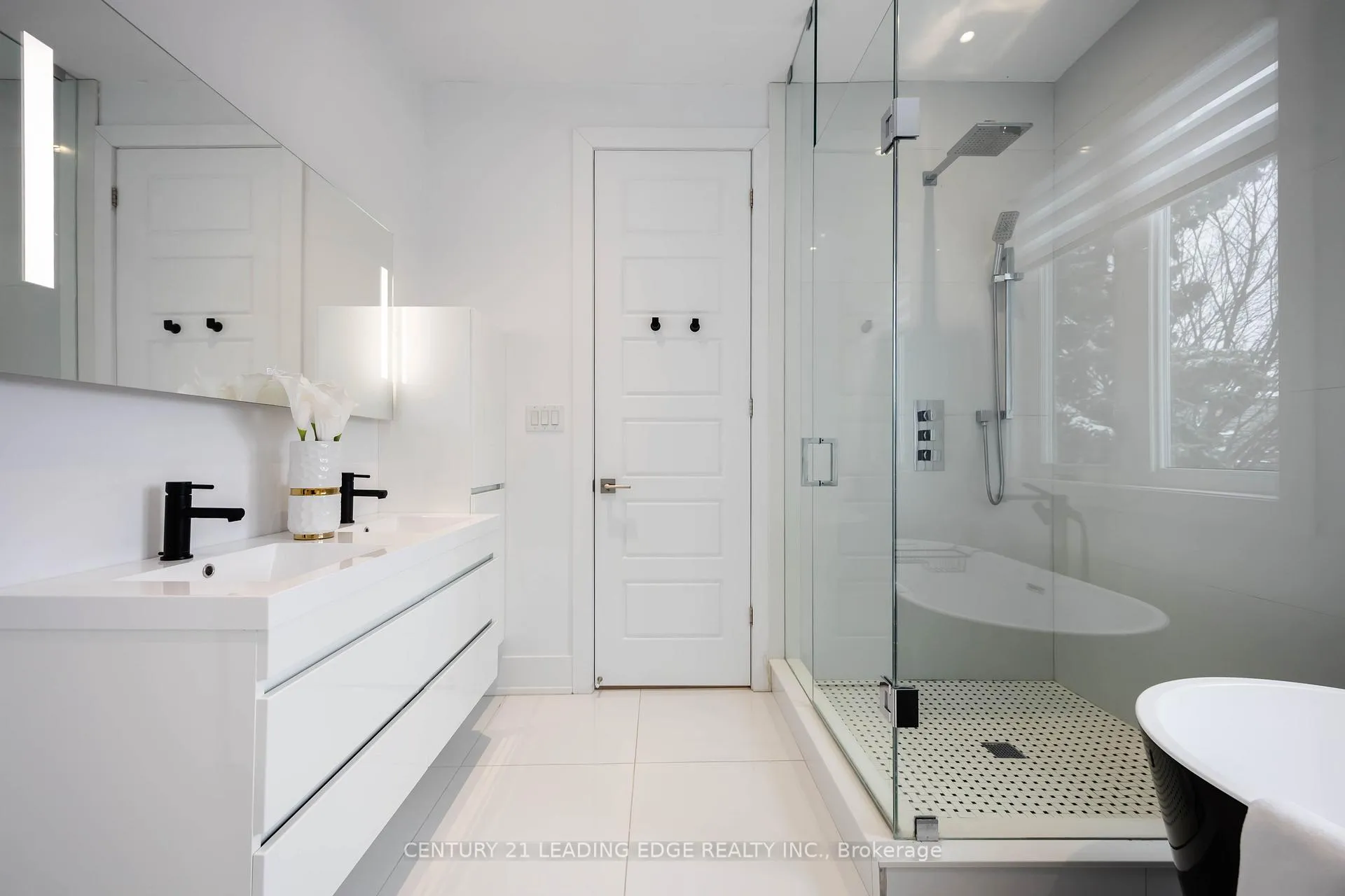 Photo 28 of 43 Glenburn Avenue, Toronto, O'Connor-Parkview — HOMEH