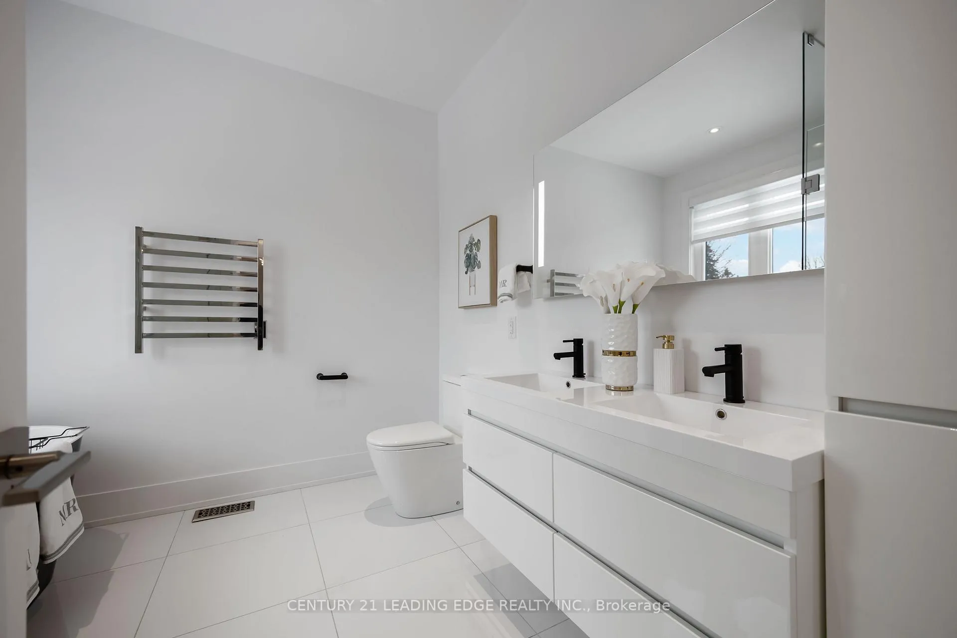 Photo 30 of 43 Glenburn Avenue, Toronto, O'Connor-Parkview — HOMEH