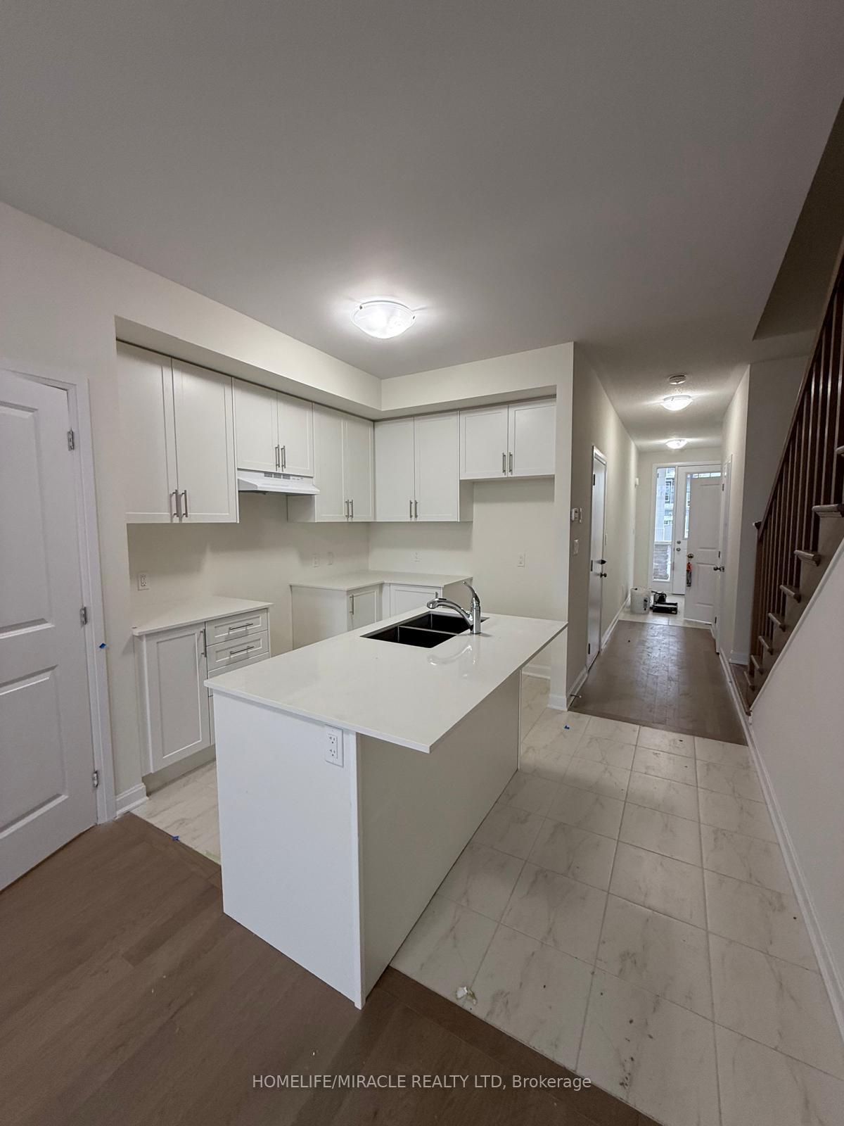 Photo 6 of 63 Oakmont Drive, Loyalist, Bath — HOMEH