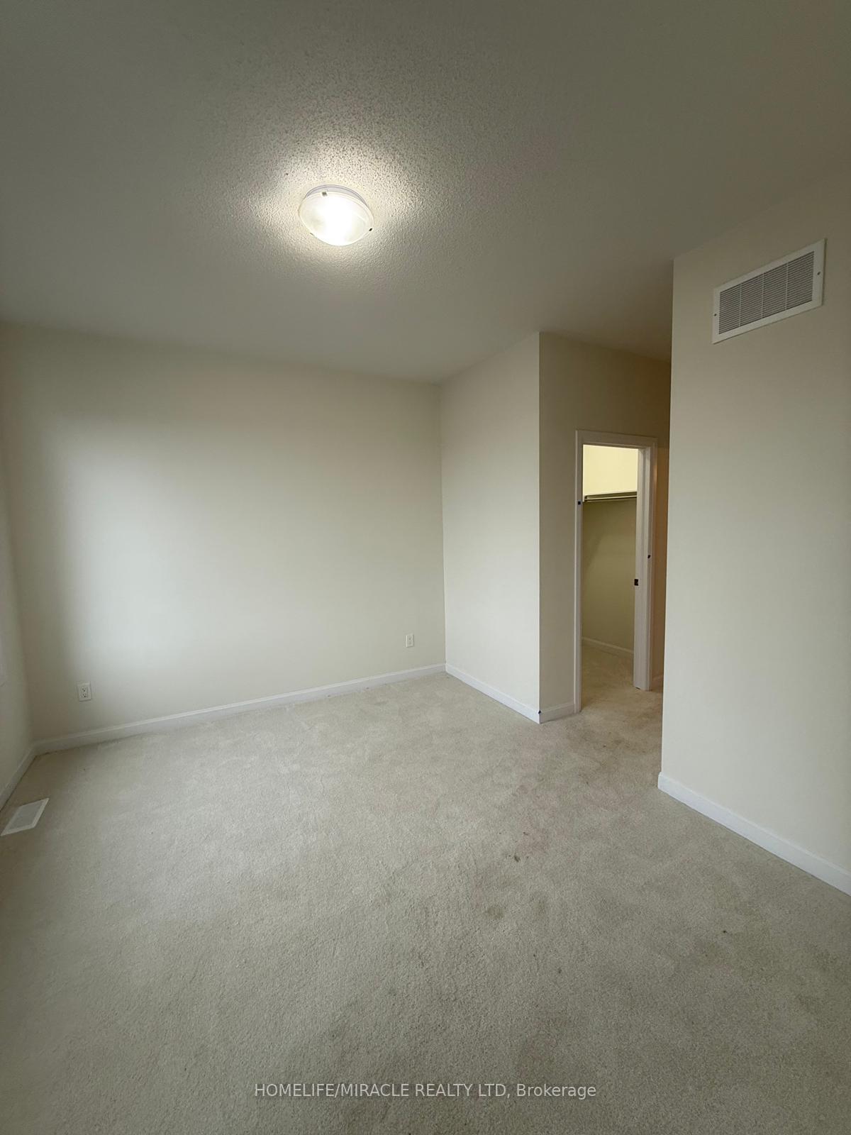 Photo 13 of 63 Oakmont Drive, Loyalist, Bath — HOMEH