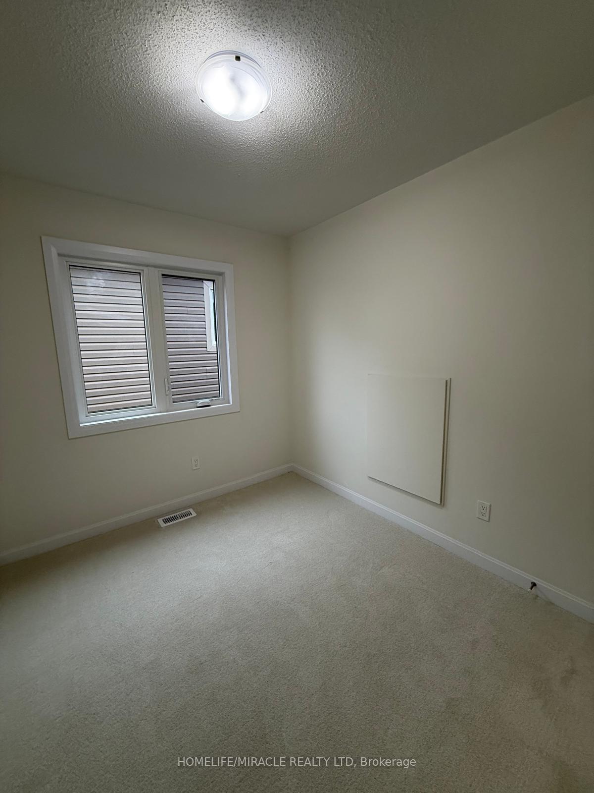 Photo 23 of 63 Oakmont Drive, Loyalist, Bath — HOMEH