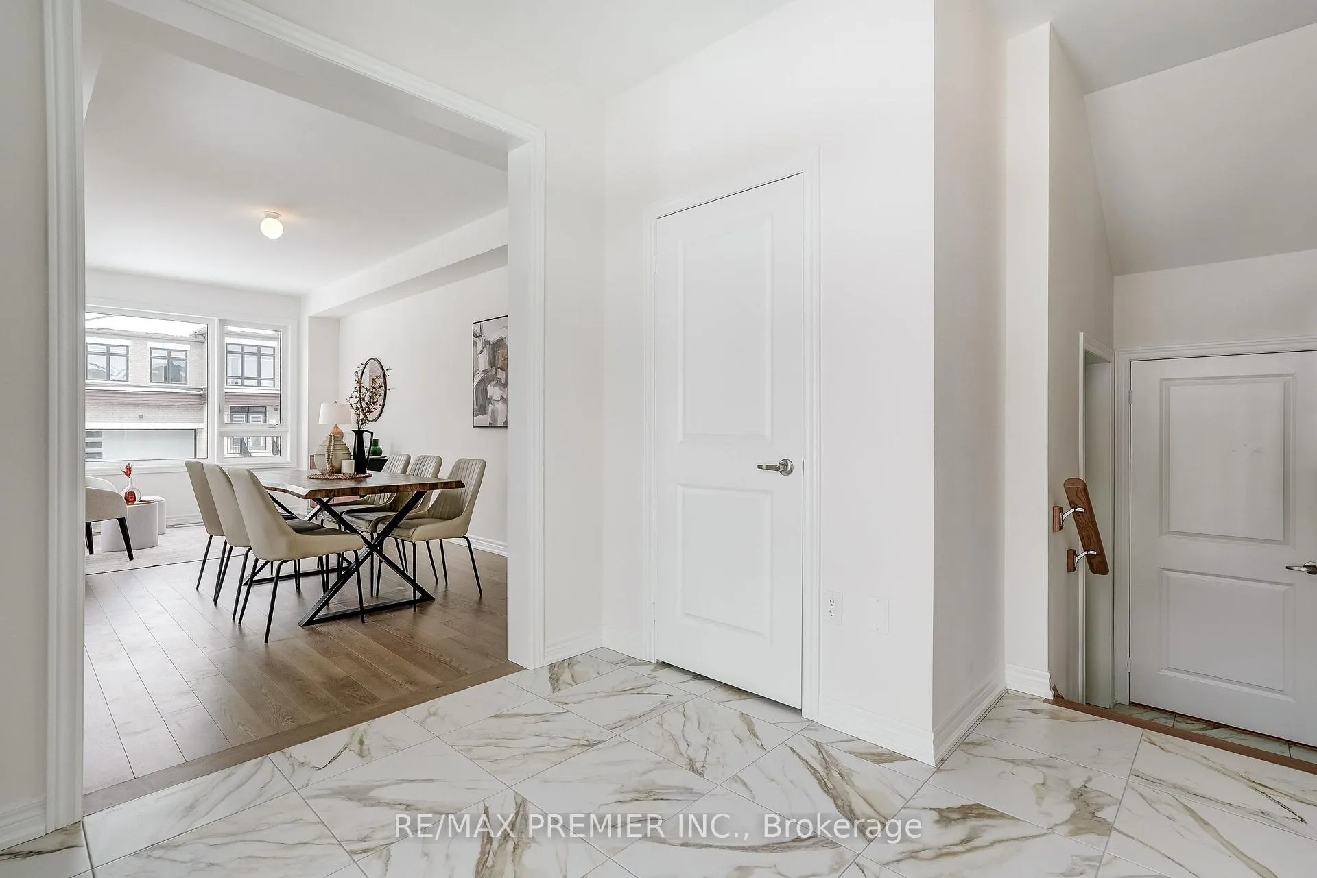 Photo 7 of 1265 Talisman Manor, Pickering, Rural Pickering — HOMEH
