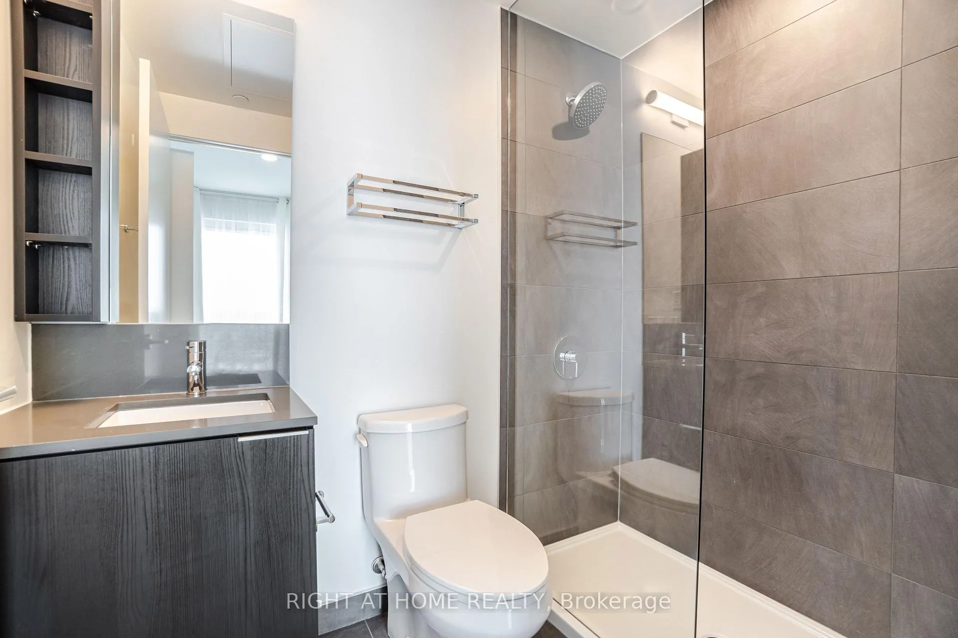 Photo 18 of Unit 2802, 7890 Jane Street, Vaughan, Vaughan Corporate Centre — HOMEH