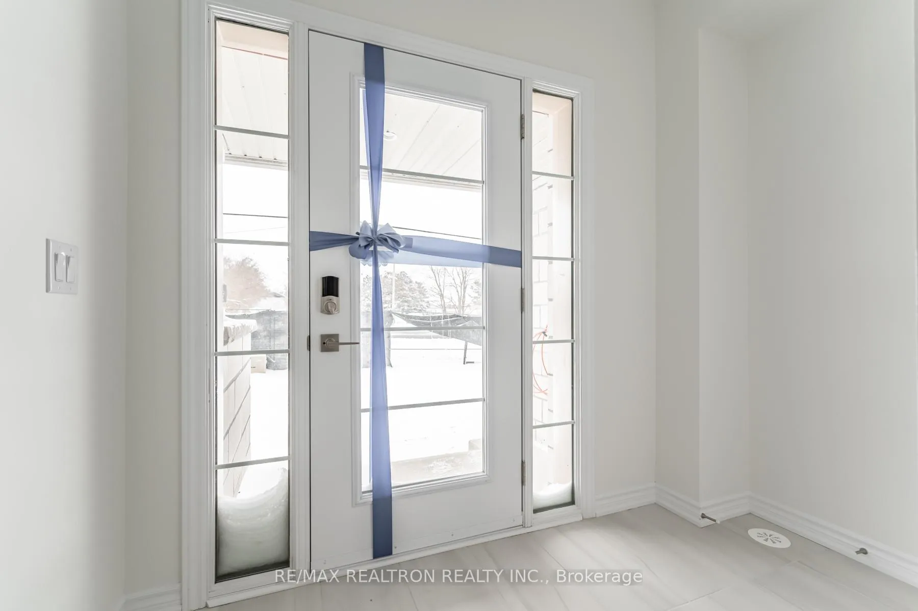 Photo 2 of 9706 Kennedy Road, Markham, Angus Glen — HOMEH